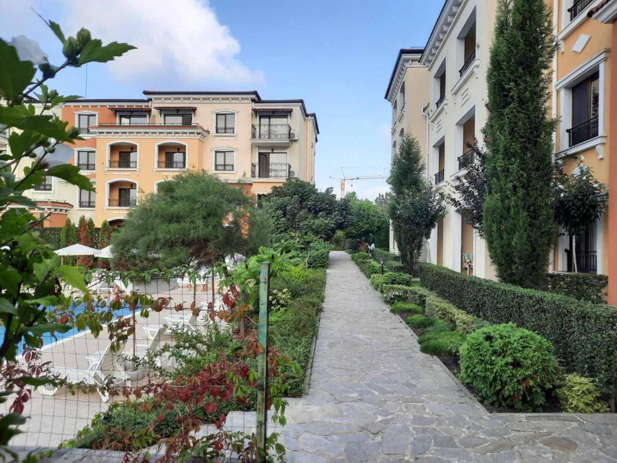Lilia Apartments Каваци, Созопол ภายนอก รูปภาพ